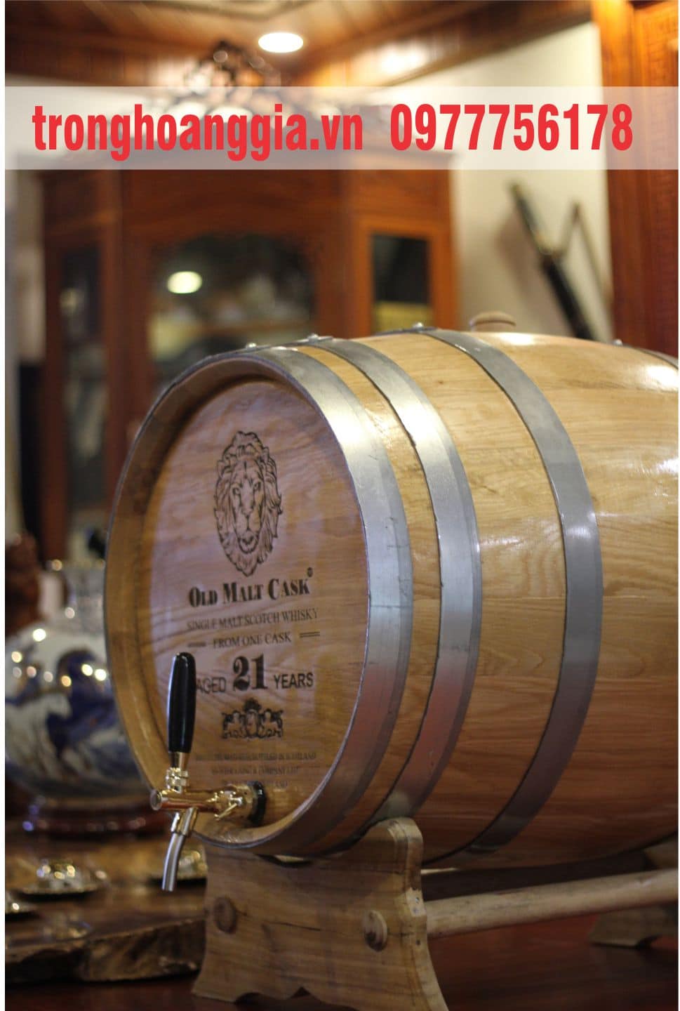 thùng rượu gỗ sồi